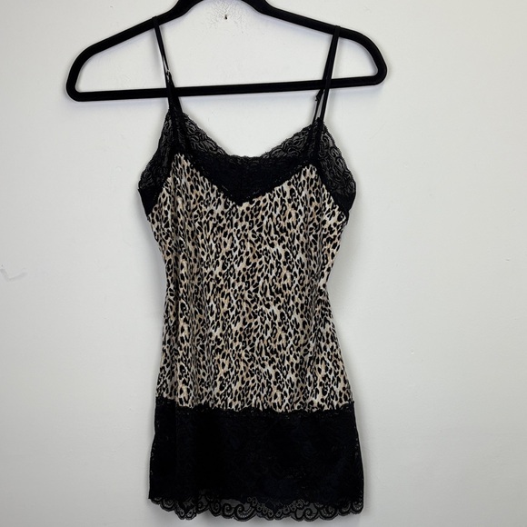 White House Black Market Tops - White House Black Market Animal Print & Black Lace Chemise/slip Sz Small